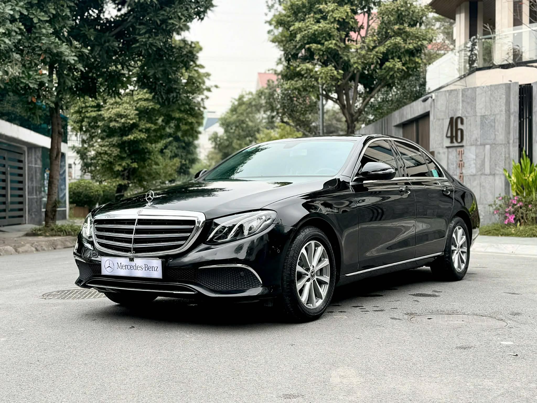 E200 sản xuất 2019 lăn bánh 7 vạn mile xe&nbsp;đẹp zin full lịch sử hãng&nbsp;
